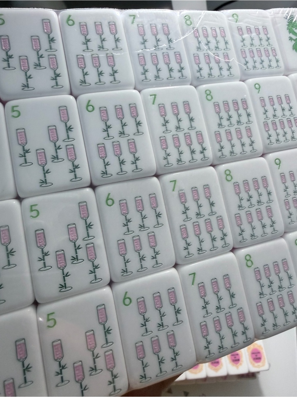 Pink Mahjong Tile Set - Picture 5 of 10